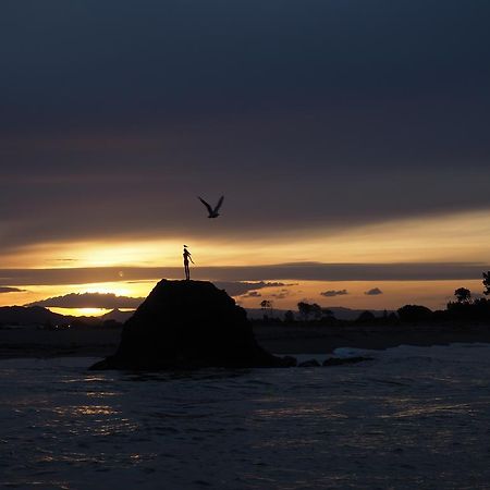 Whakatane Hotel Luaran gambar