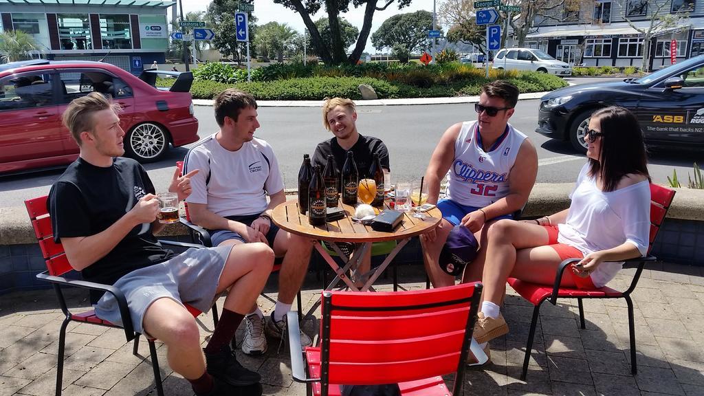 Whakatane Hotel Luaran gambar