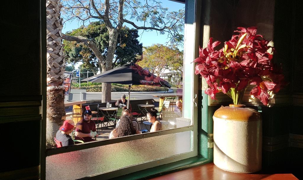 Whakatane Hotel Luaran gambar